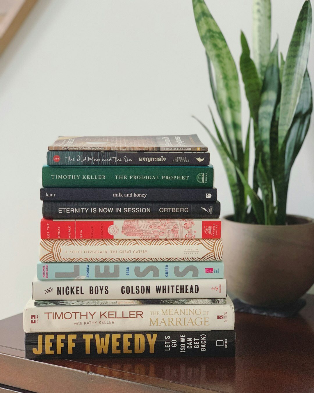 stack of detective books